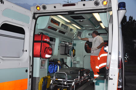ambulanza-interno-mb