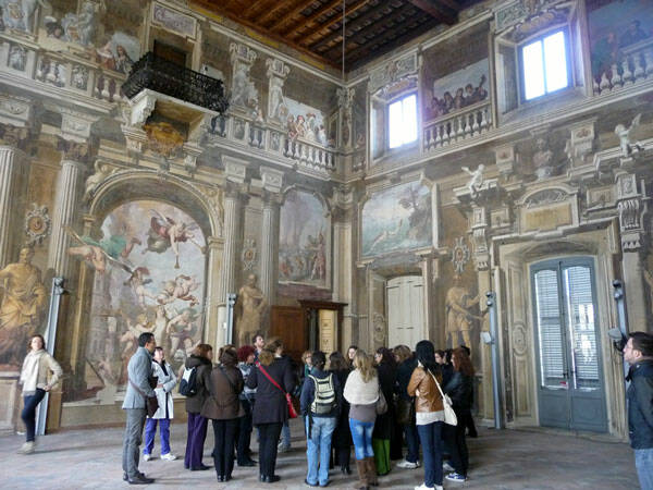 Cesano-Maderno-Palazzo-Arese-Borromeo-mb