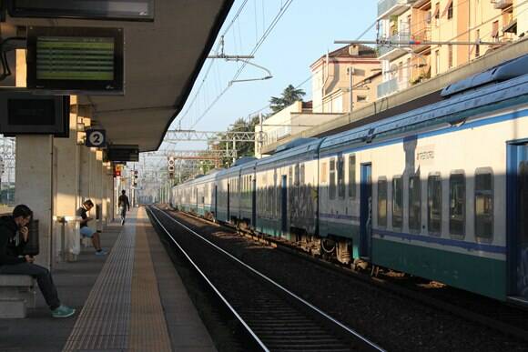 monza-stazione-in-treno-mb1