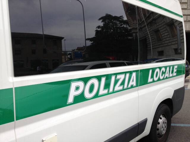 polizia-locale-mezzo-3-mb