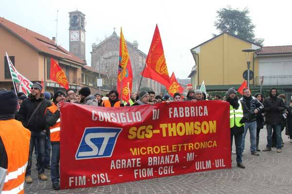 st-sciopero-piazza3