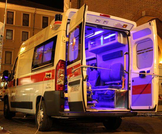 ambulanza cri mb