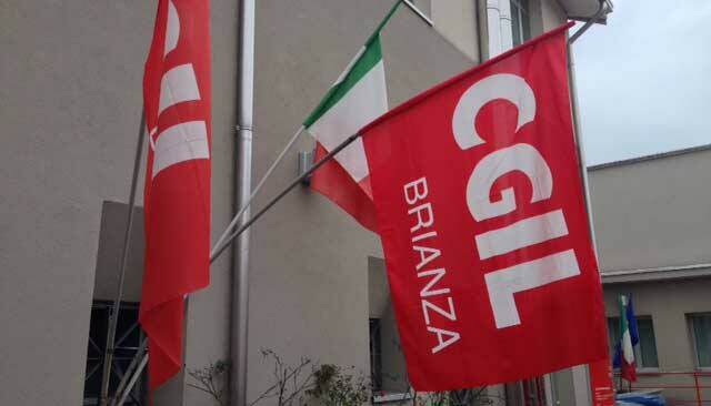 cgil-brianza-sede-monza-bandiere-mb