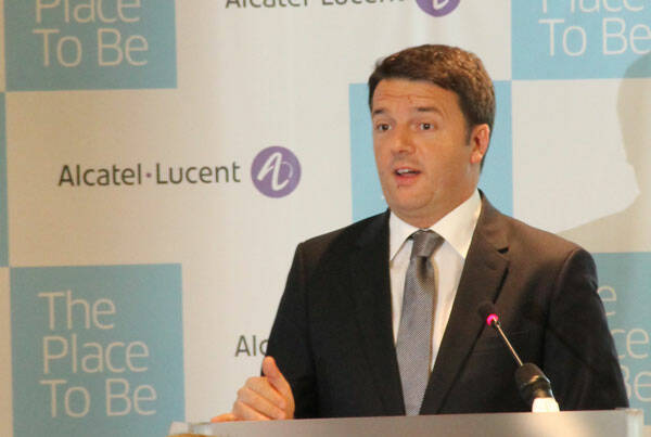 matteo-renzi-alcatel2