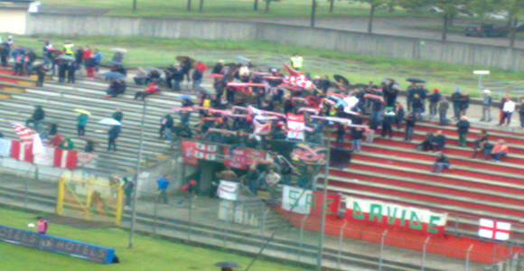 calcio-monza-stadio-brianteo-curva-mb