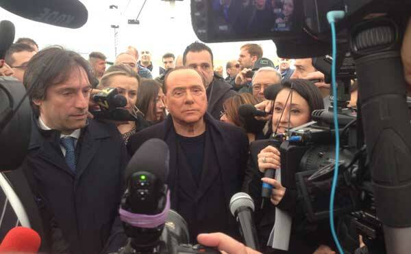 Silvio-Berlusconi-inaugura-la-pista-ciclabile-di-via-Cervino-ad-Arcore-16