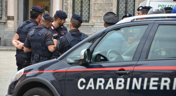 carabinieri-auto-miliatari-mb