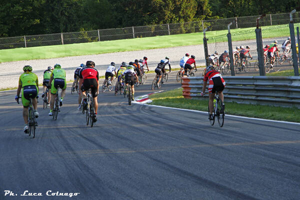 Cycling-Marathon-prove-Autodromo-Monza-2016-by-Luca-Colnago-4