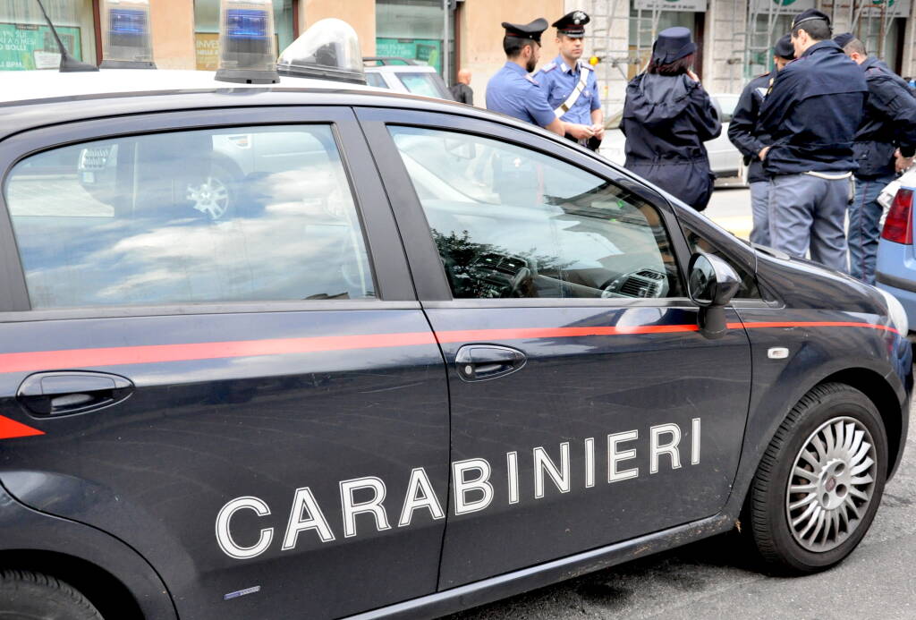 Carabinieri-polizia-stato-mb
