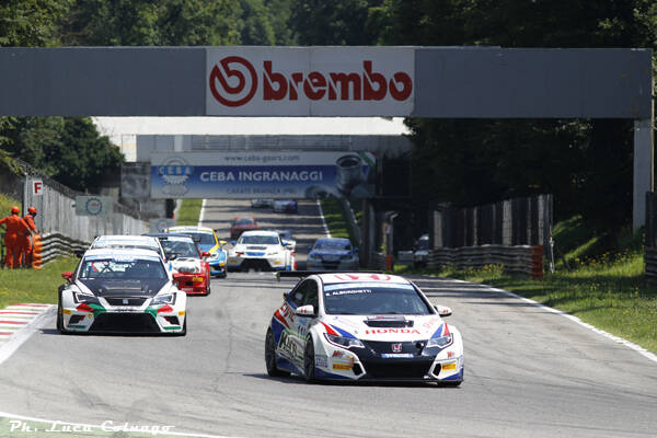 Peroni-Racing-weekend-dom-Autodromo-2016-by-Luca-Colnago-16