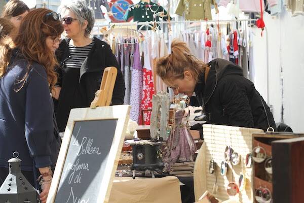 Carrousel-StreetMarket-via-bergamo-monza