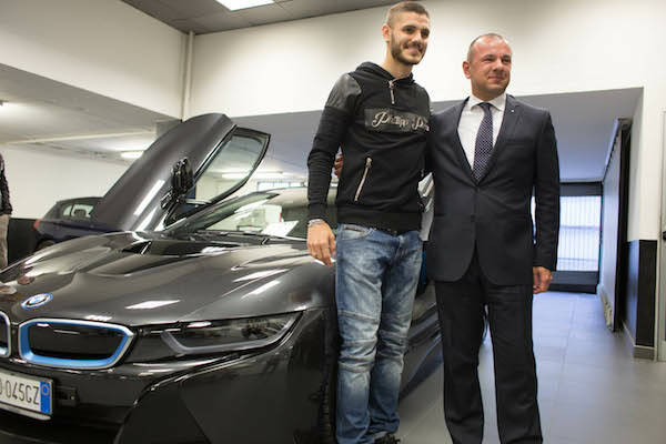 AutoVanti-Brianza-consegna-Bmw-i8-Icardi-29