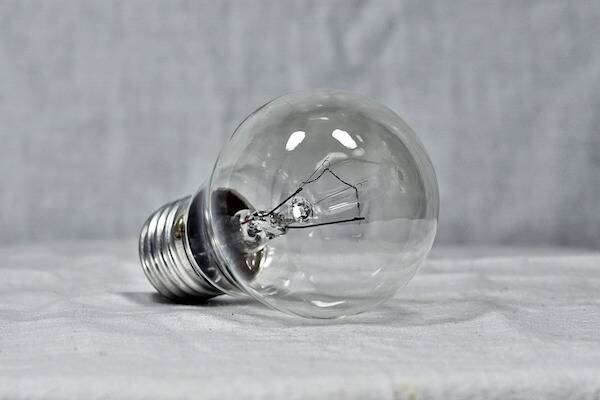 energia-luce-lampadina-free-web
