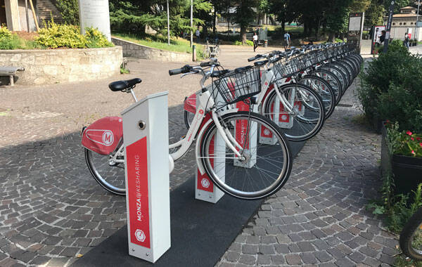 Bike-sharing-stazione-bici-mb-1