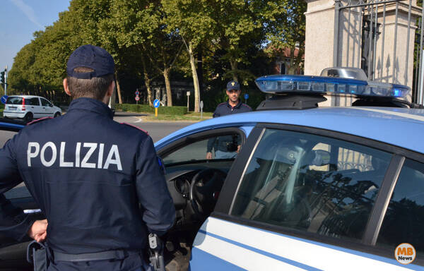 polizia-stato-pattuglia-villa-reale-7-mb