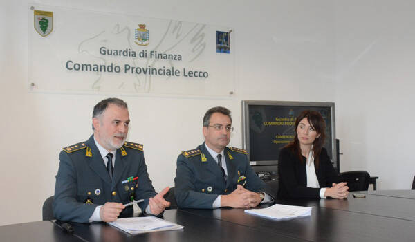 operazione-finanza-lecco-05