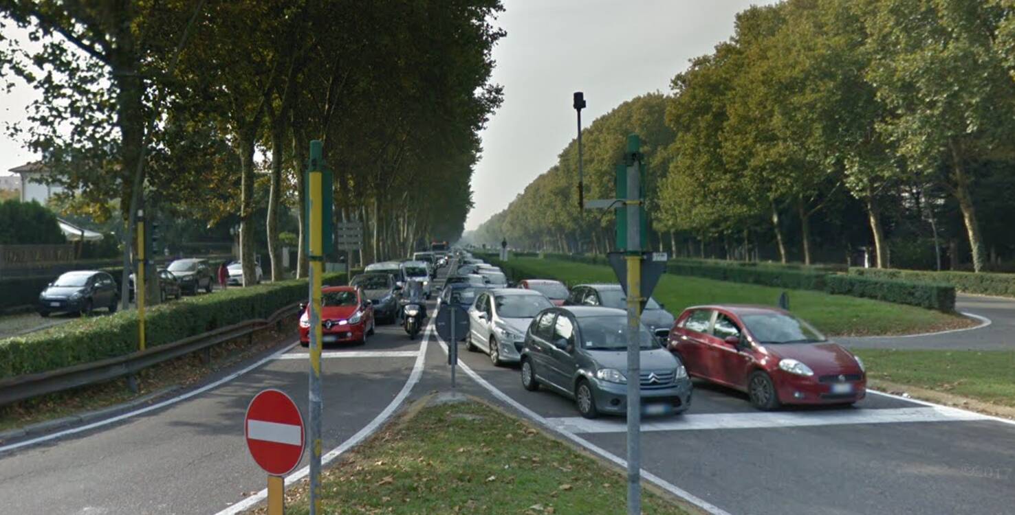 viale cesare battisti monza incrocio.jpeg