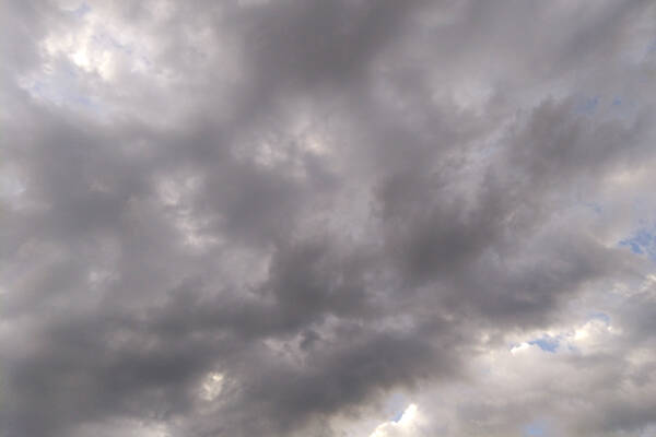 cielo-nuvole-temporale-estate-mb-02