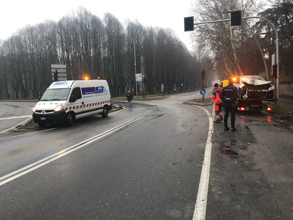 monza via boccaccio sinistro 3 febbraio 1