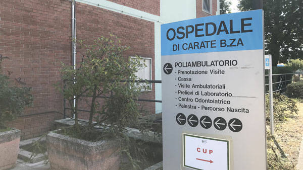 ospedale-carate-totem-ingresso-mb