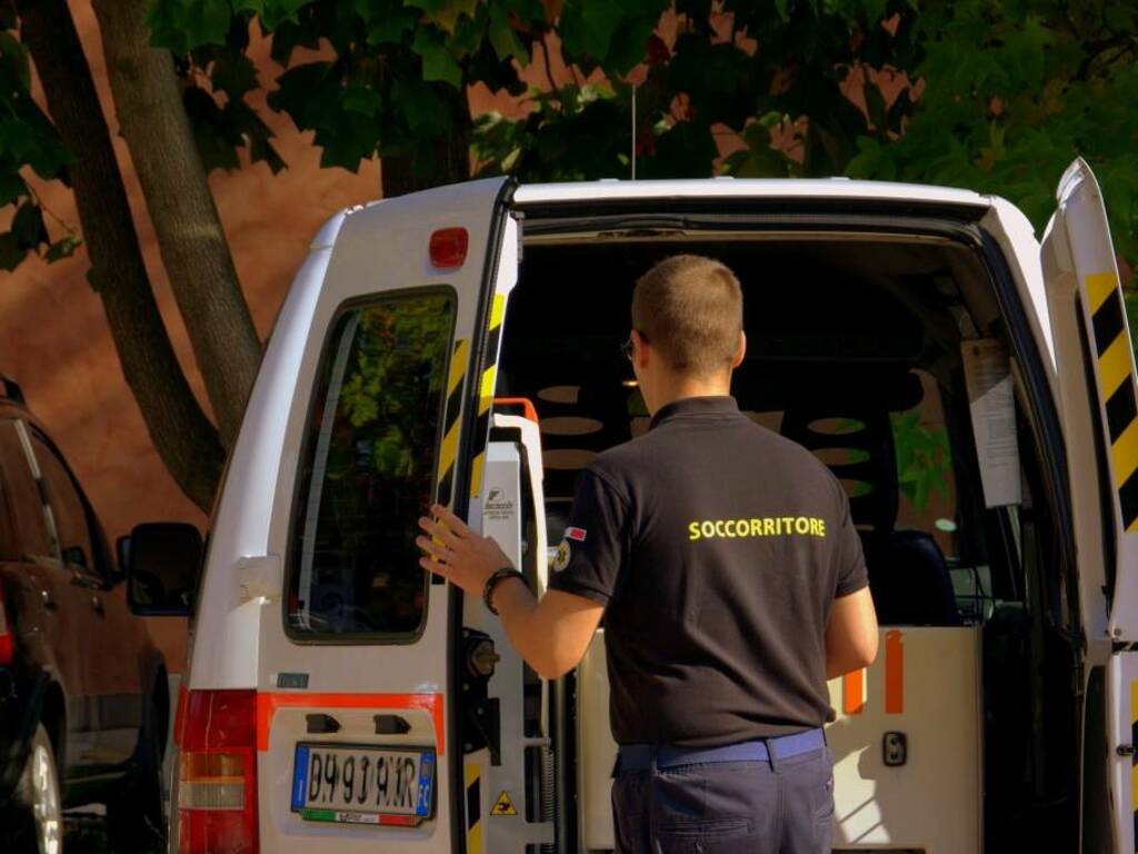 new-ambulanza-soccorritore-freeweb