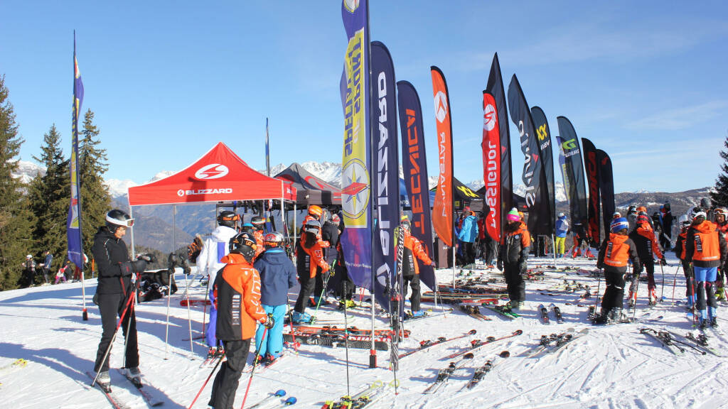 df-sportspecialist-tour-ski-test
