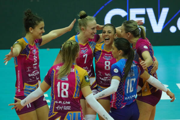 vero-volley-monza-imoco-conegliano-champions-league2