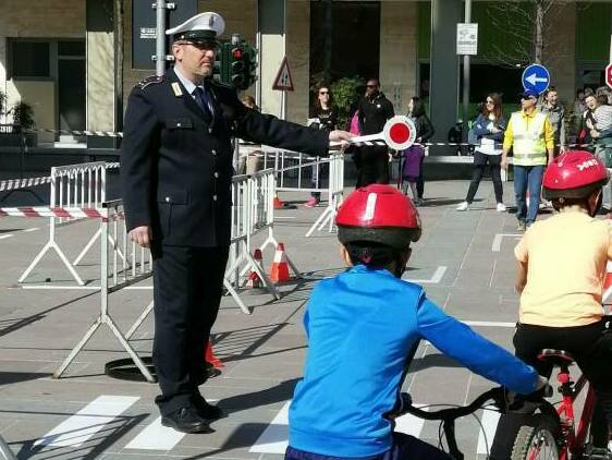 educazione stradale bambini villasanta 