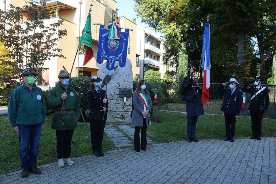 La Bandiera Italiana – Alpini Gruppo Monza Centro