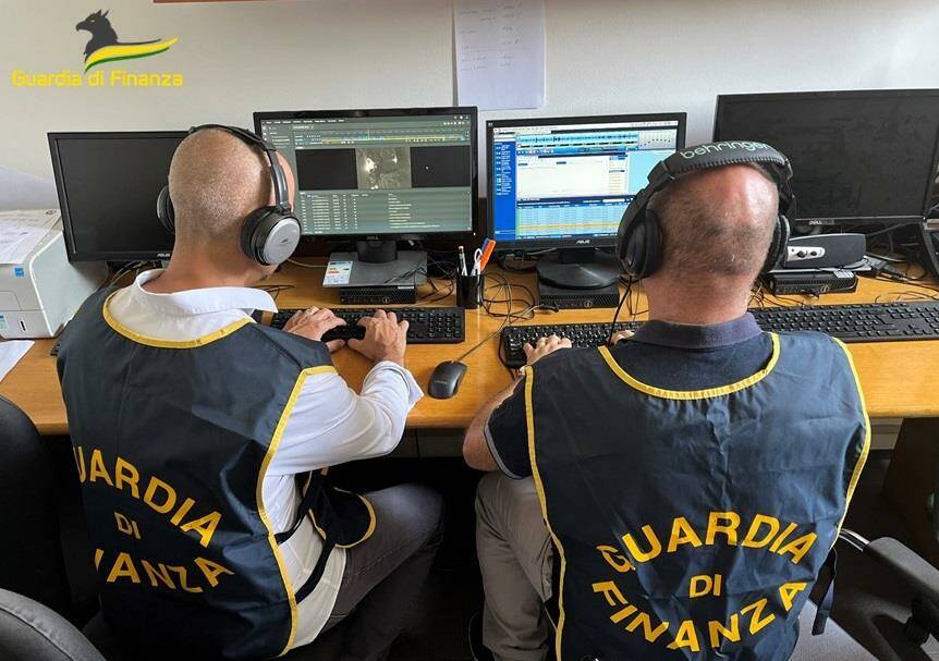 guardia di finanza monza