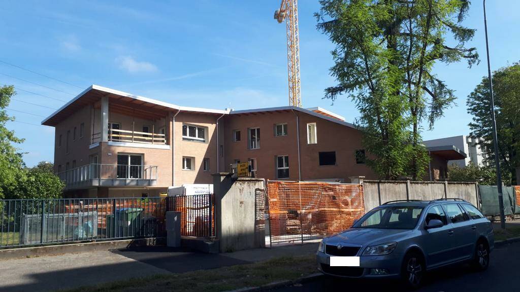 brugherio ladri cantiere