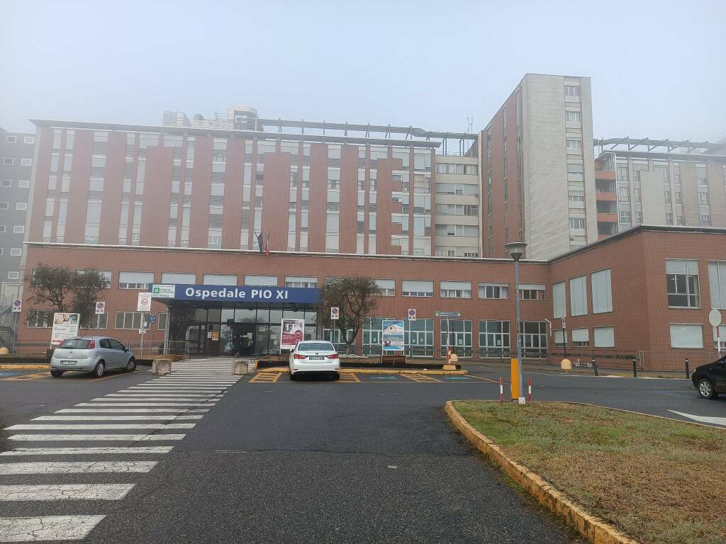 ospedale di Desio in inverno mb