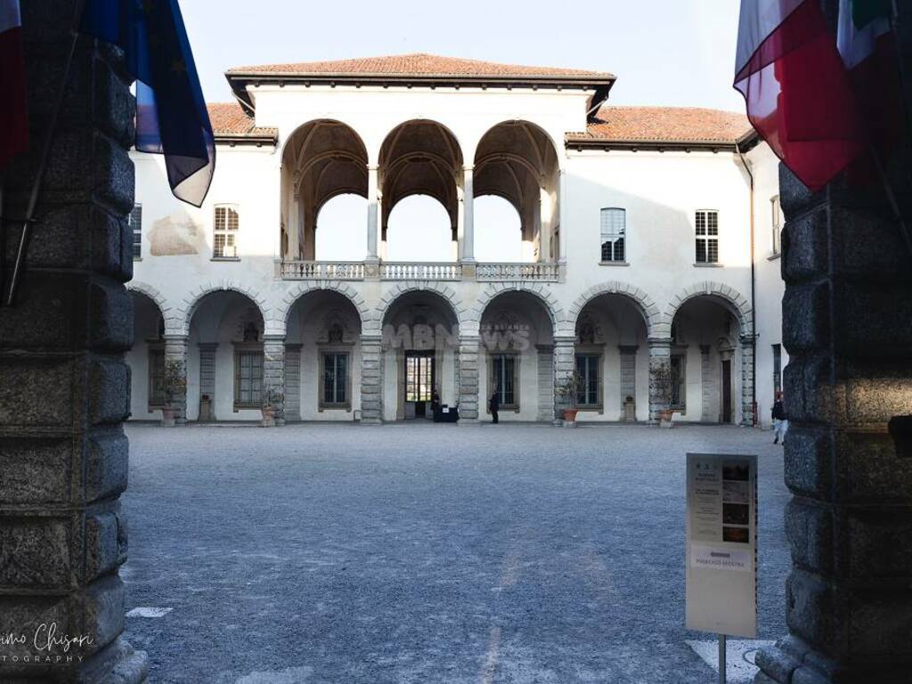 Cesano Maderno, centro culturale europeo, palazzo Arese Borromeo